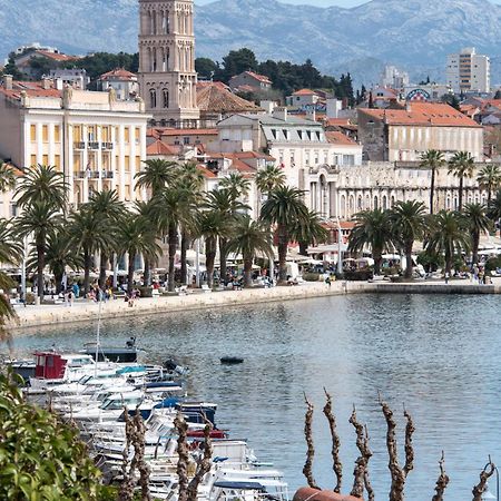 Holiday Home Riva Promenade Сплит Экстерьер фото
